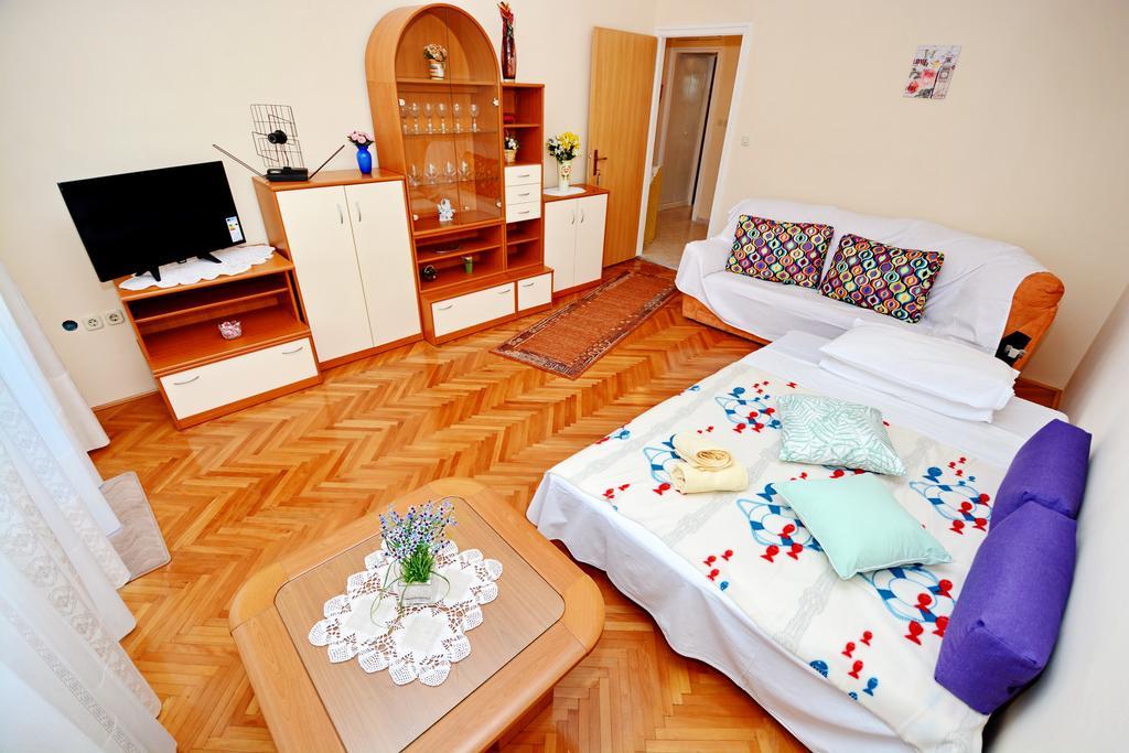 Apartment Franko Zara Esterno foto
