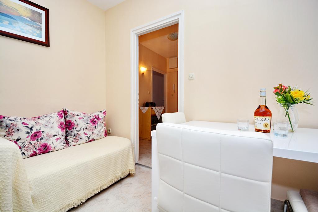 Apartment Franko Zara Esterno foto