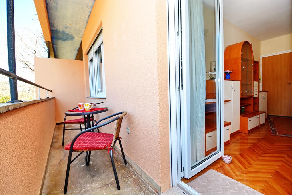 Apartment Franko Zara Esterno foto