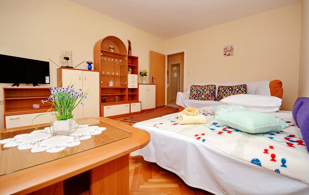 Apartment Franko Zara Esterno foto
